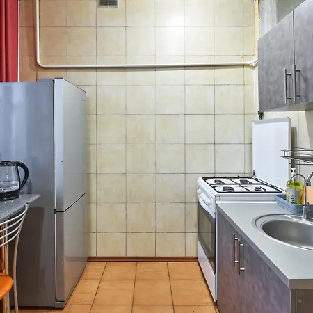 Уютная Квартира С 2 Спальнями В Центре Apartament