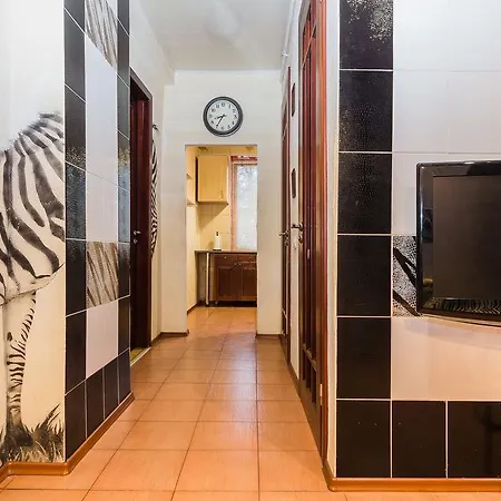 Apartment Уютная Квартира С 2 Спальнями В Центре Minsk